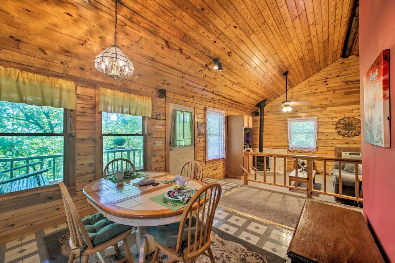 Eureka Springs Studio With Deck, Views And Bbq! Екстер'єр фото