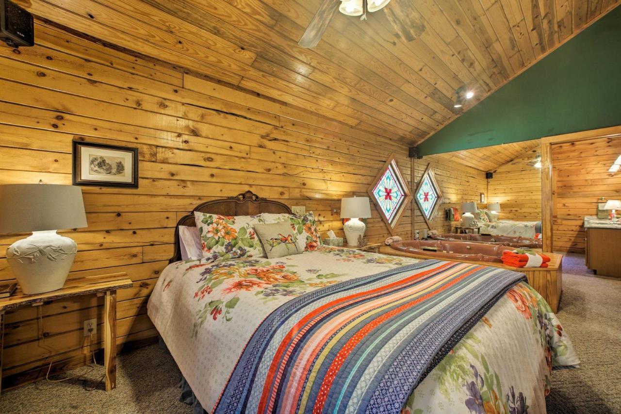 Eureka Springs Studio With Deck, Views And Bbq! Екстер'єр фото